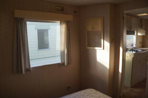 Fen&ecirc;tre et miroir du mobil home occasion ABI Lock 28 1995