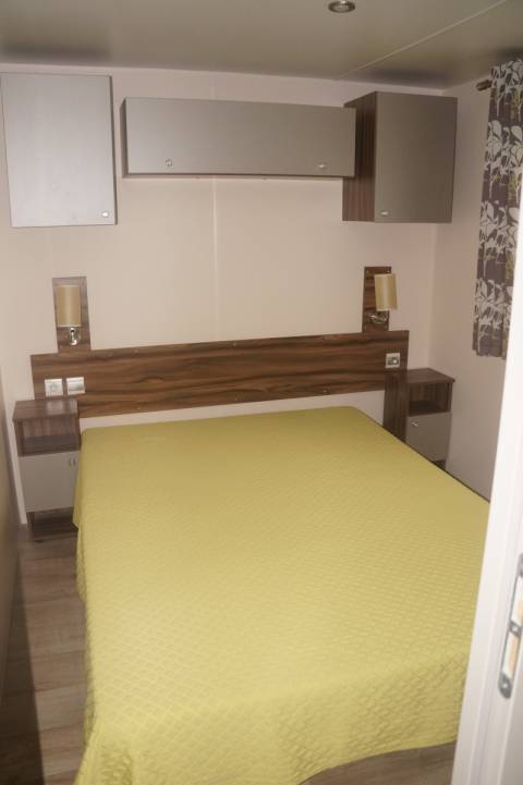 Le lit du Mobil-Home d'occasion IRM Saphir Panoramique 2011