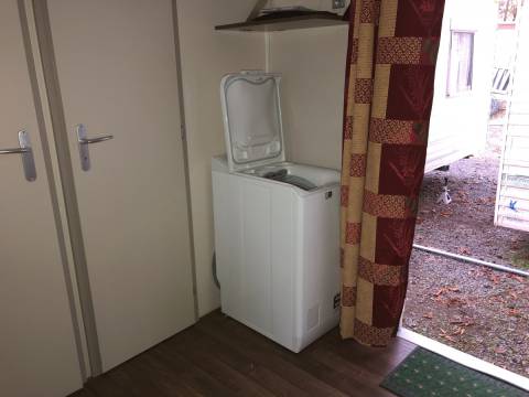 Machine &agrave; laver du mobil home d'occasion 3 chambres IRM MARINA 2012
