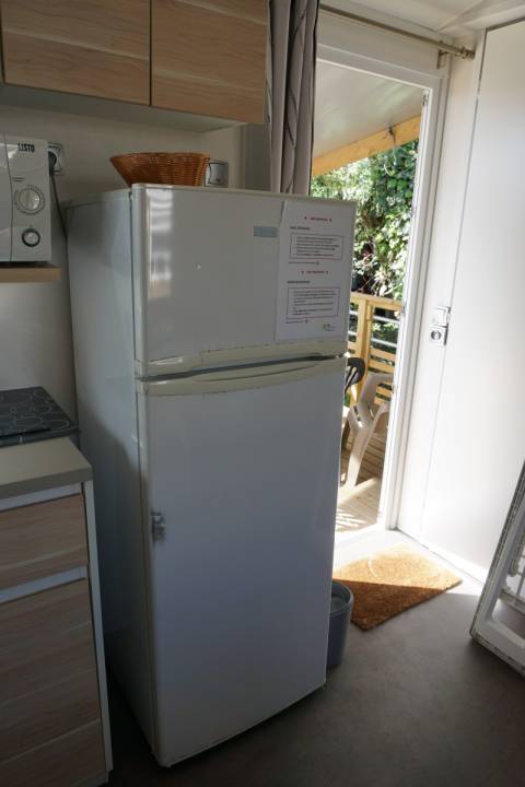R&eacute;frig&eacute;rateur cong&eacute;lateur du mobil home d'occasion 3 chambres O'HARA 784