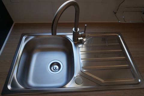 &eacute;vier inox du mobil home neuf sur parcelle : LOUISIANE Savanah 2021 2 chambres